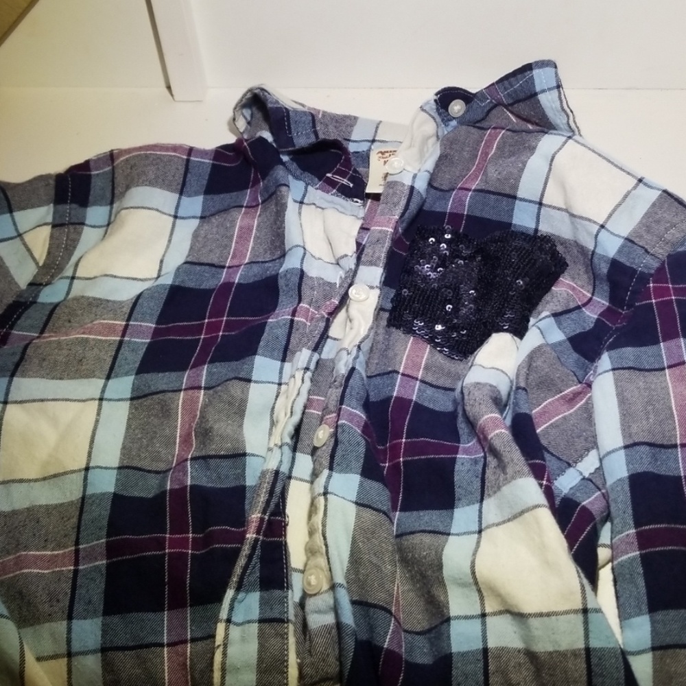 Blue plaid long sleeve button up top